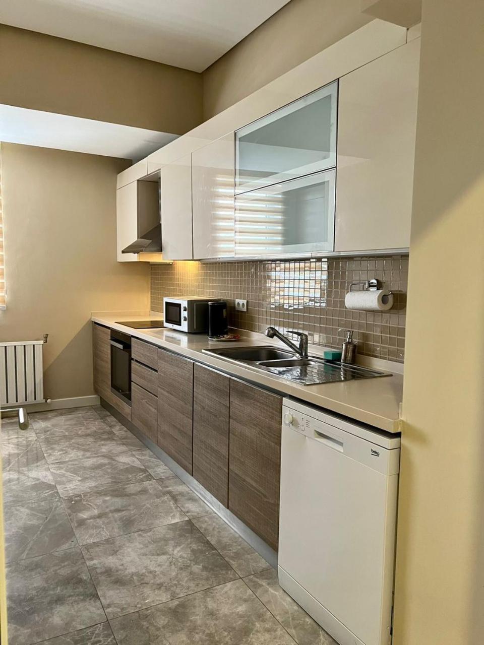 Prime Suites Bishkek Exterior foto