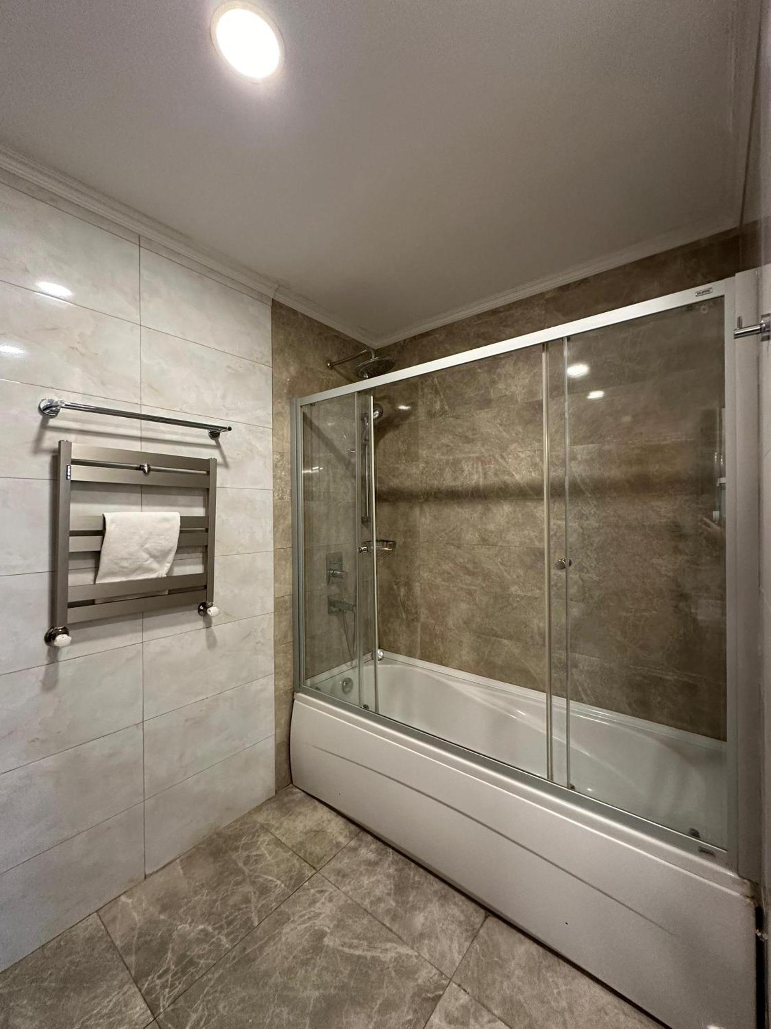 Prime Suites Bishkek Exterior foto