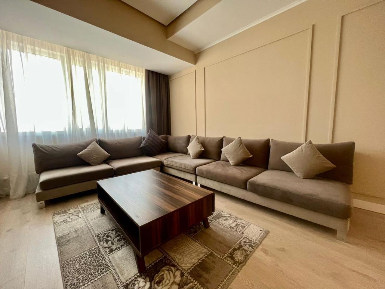 Prime Suites Bishkek Exterior foto